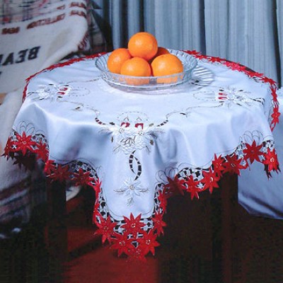 qu50054842bo_100__Polyester_Machine_Embroidery_Tablecloth_for_Christmas.jpg